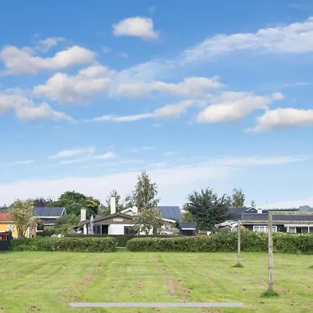 Holiday home Seaview Munkebo